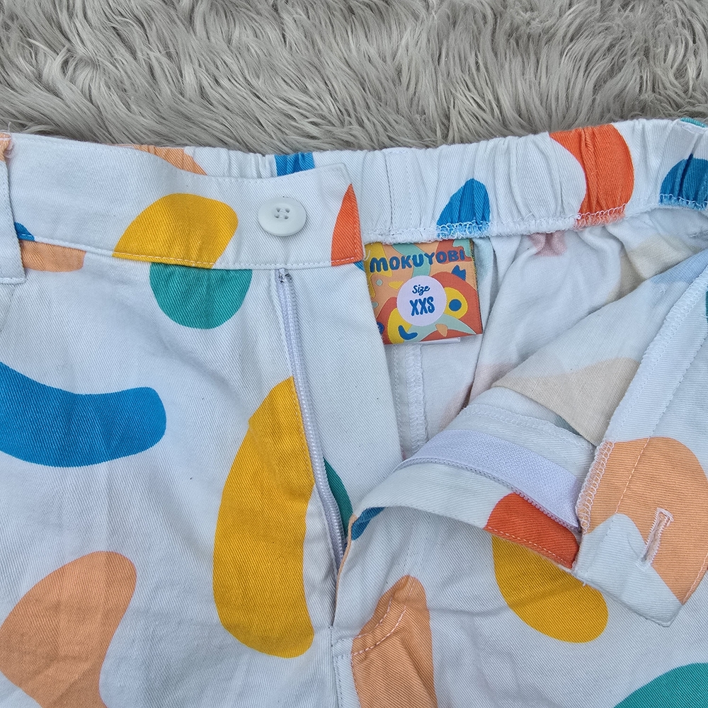 Colorful Abstract Patterned Shorts - Picture 5 of 5